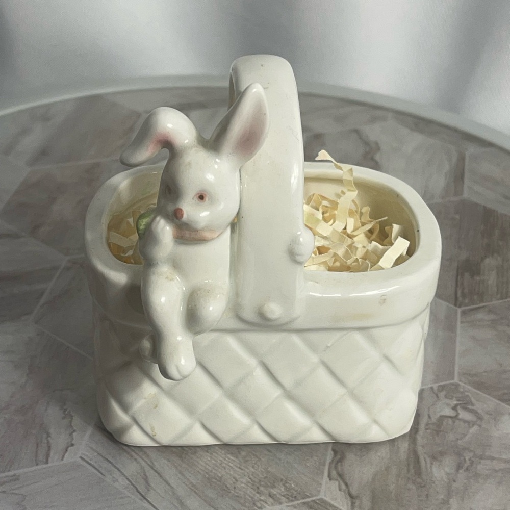 Vintage Fitz and Floyd Bunny Basket Planter Hand Painted Japan Easter Decor